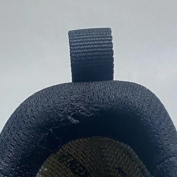 KEEN Dry Venture Men's Hiking Shoes in Red size 12 - Picture 9 of 13